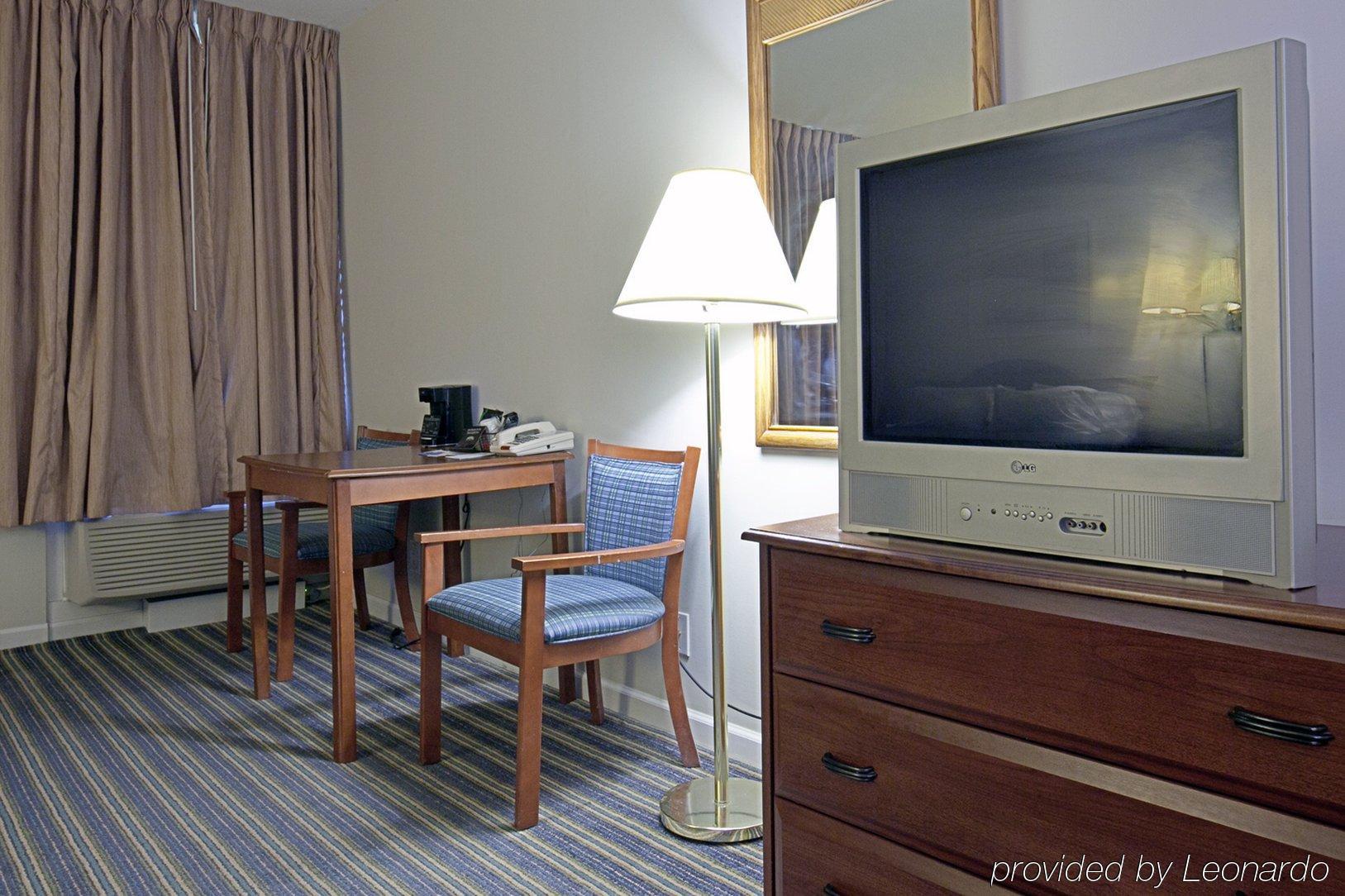 Americas Best Value Inn-Painted Post Rum bild